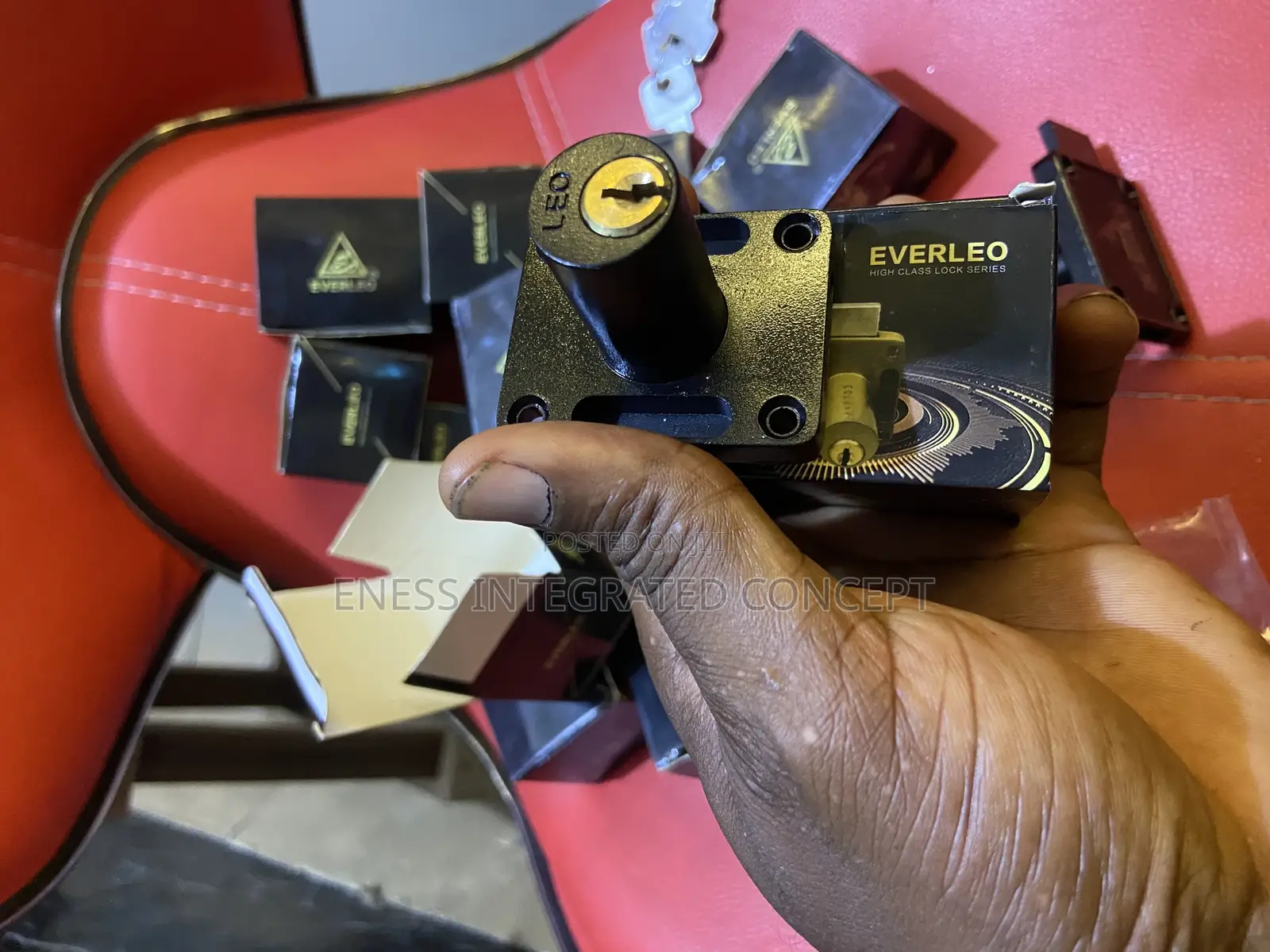Black Coated Premium Evaleo Cabinet Locks