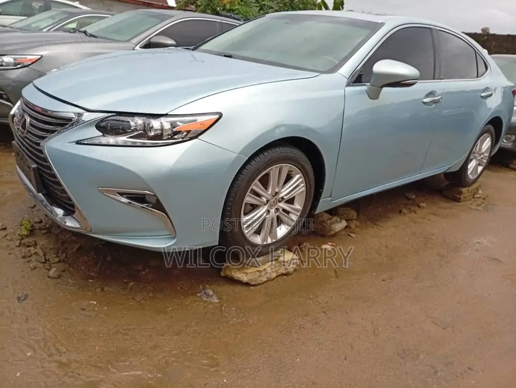 Lexus ES 350 FWD 2014 Blue