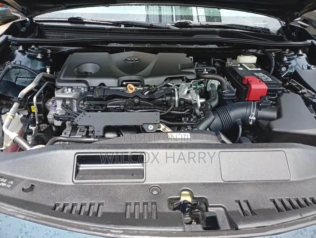 Toyota Camry XLE V6 FWD (3.5L 6cyl 8AM) 2018 Black