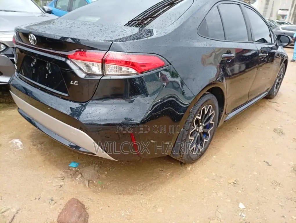 Toyota Corolla LE 2020 Black