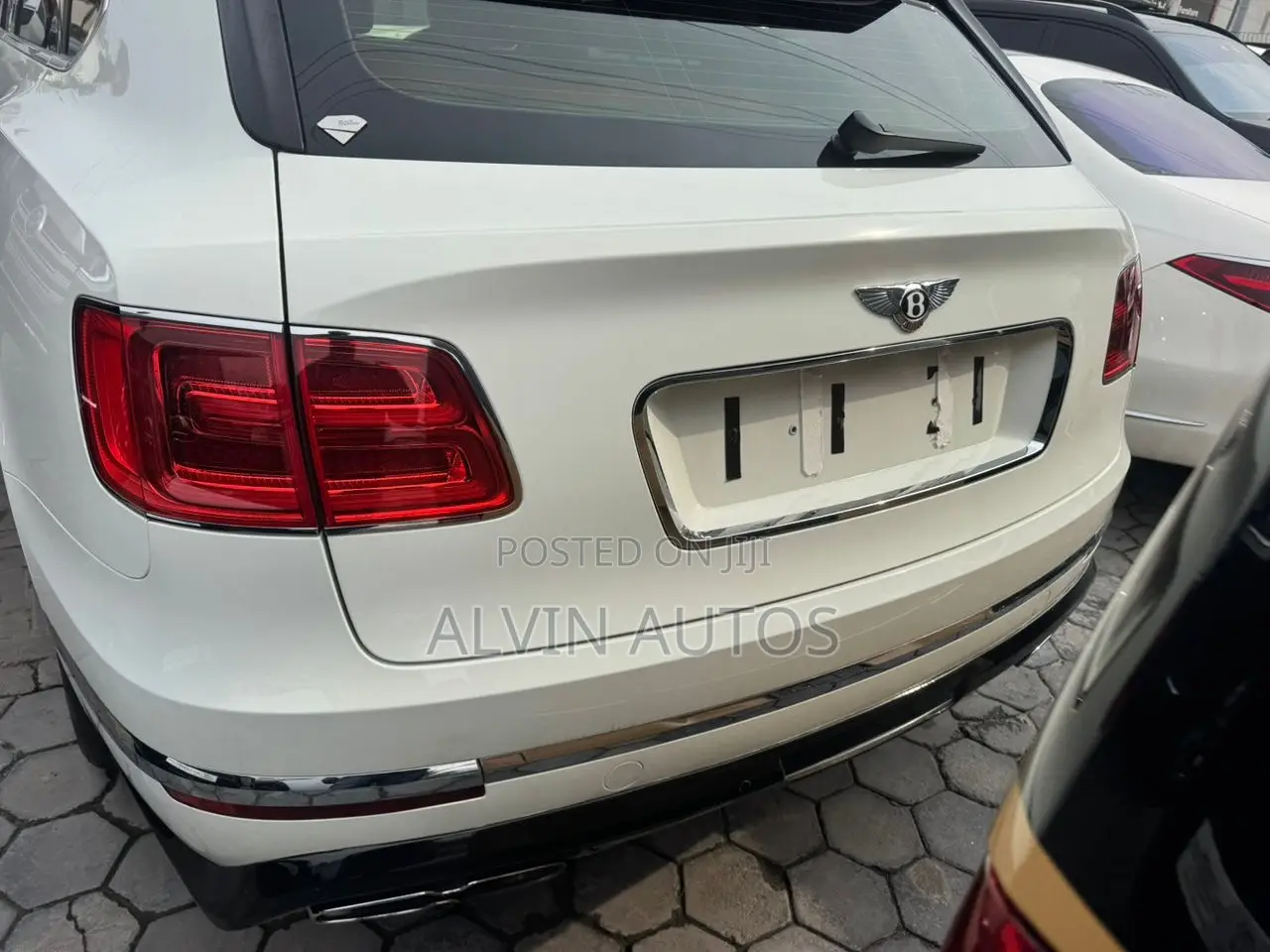 Bentley Bentayga W12 AWD 2019 White