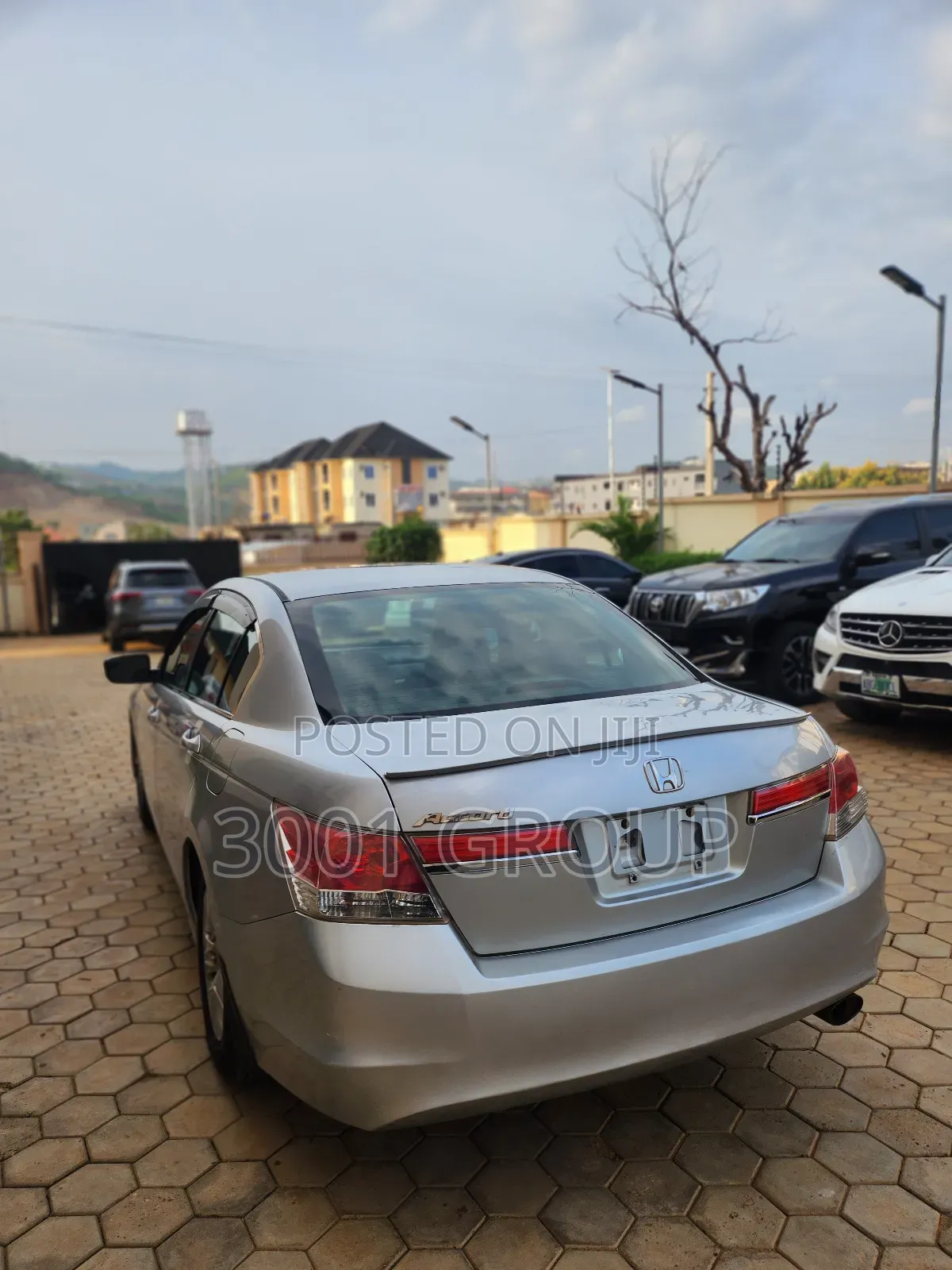 Honda Accord 2011 Silver