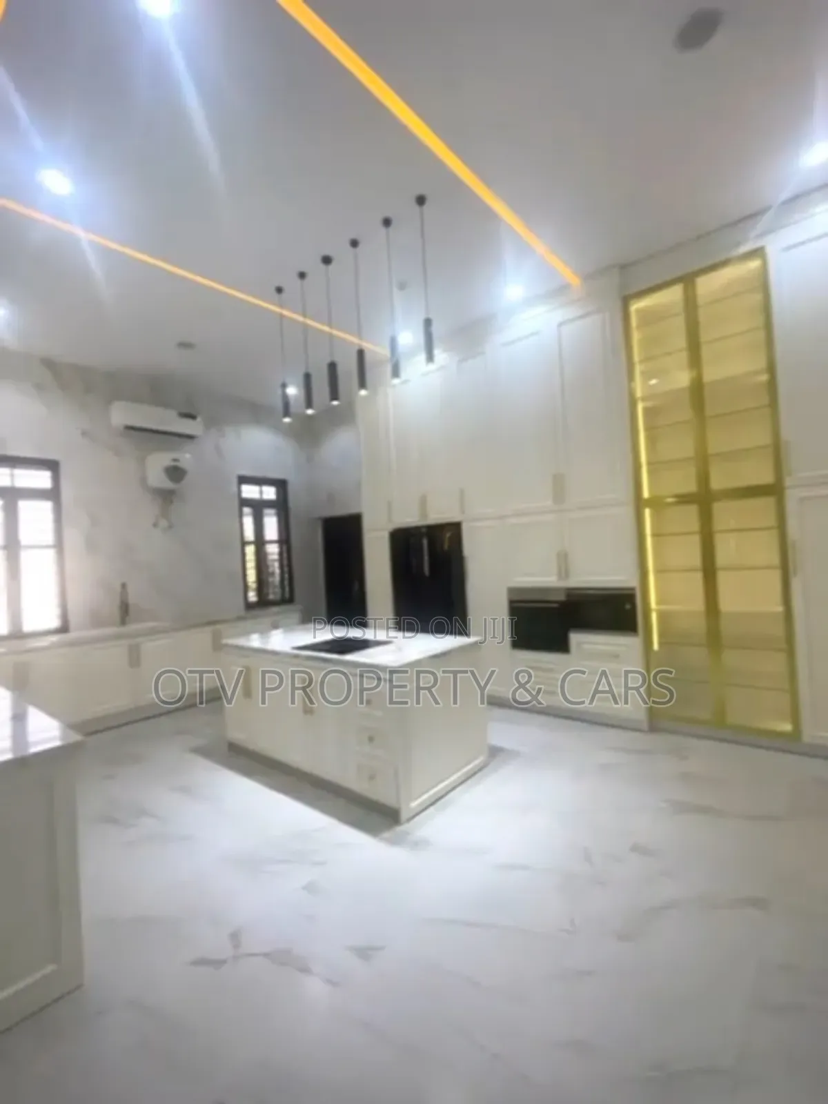 Furnished 7bdrm Mansion in Guzape District for sale