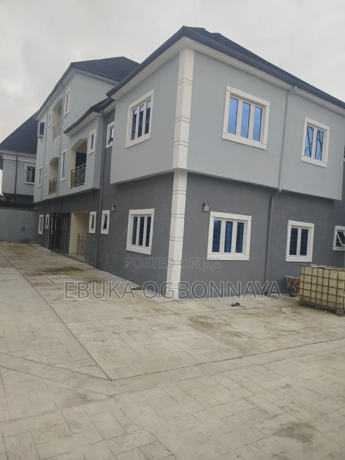 3bdrm Block of Flats in Ivory Height, Obio-Akpor for rent