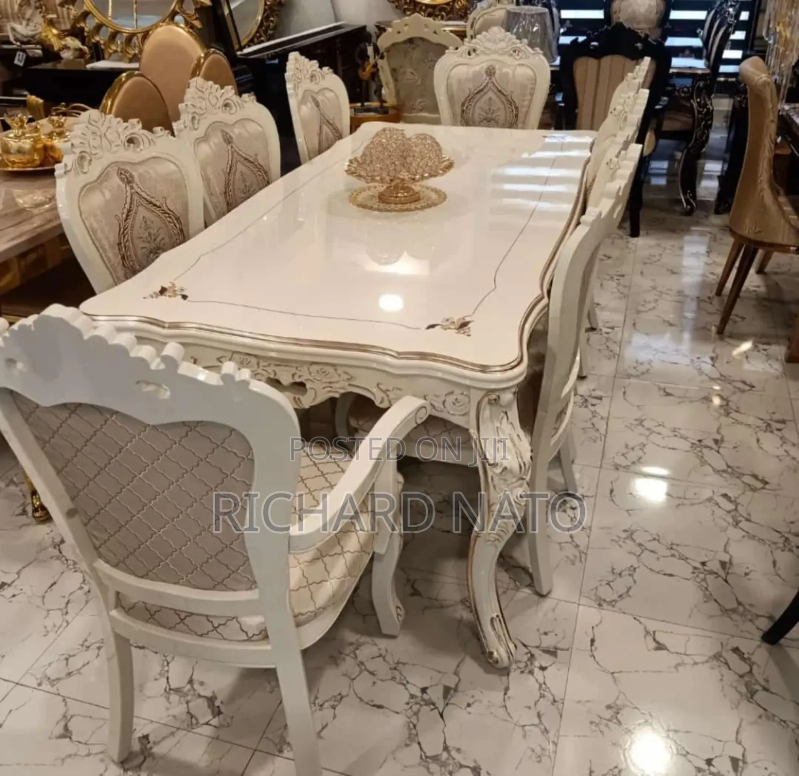 Comfort Rich Dining Set