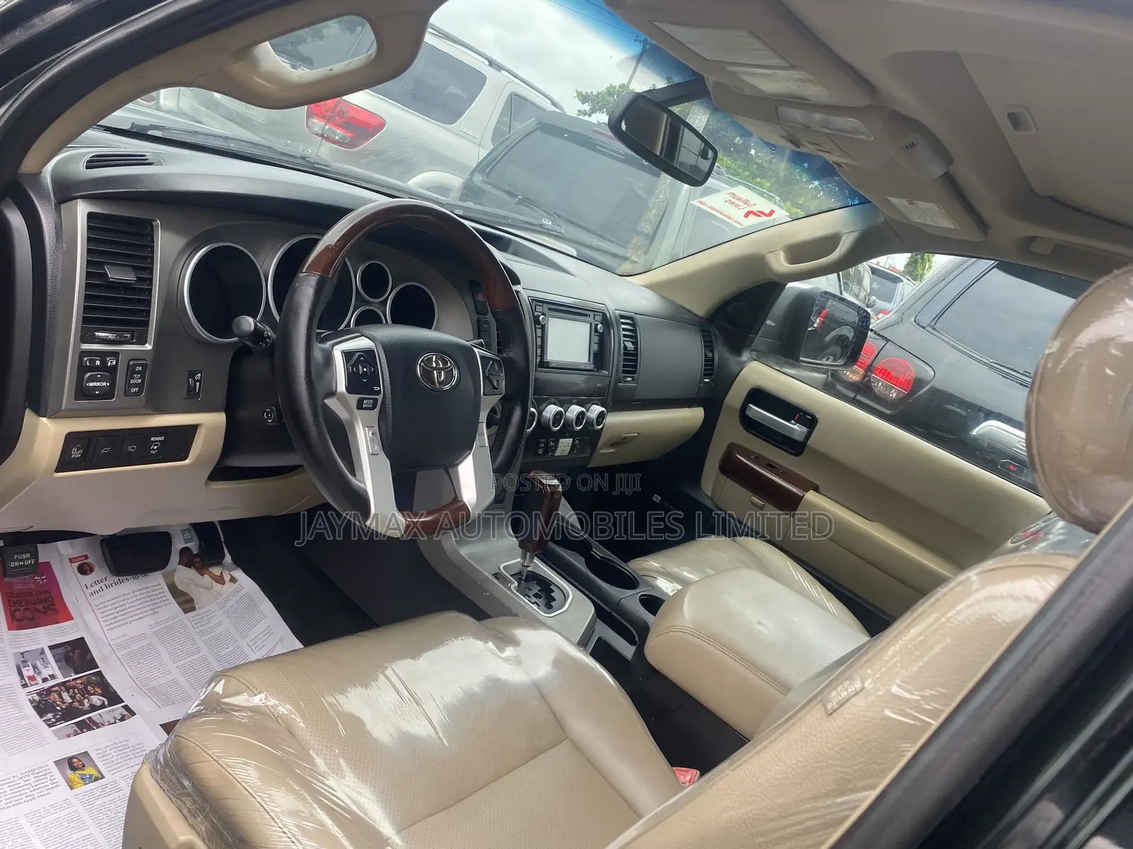 Toyota Sequoia Platinum 4x4 2018 Black