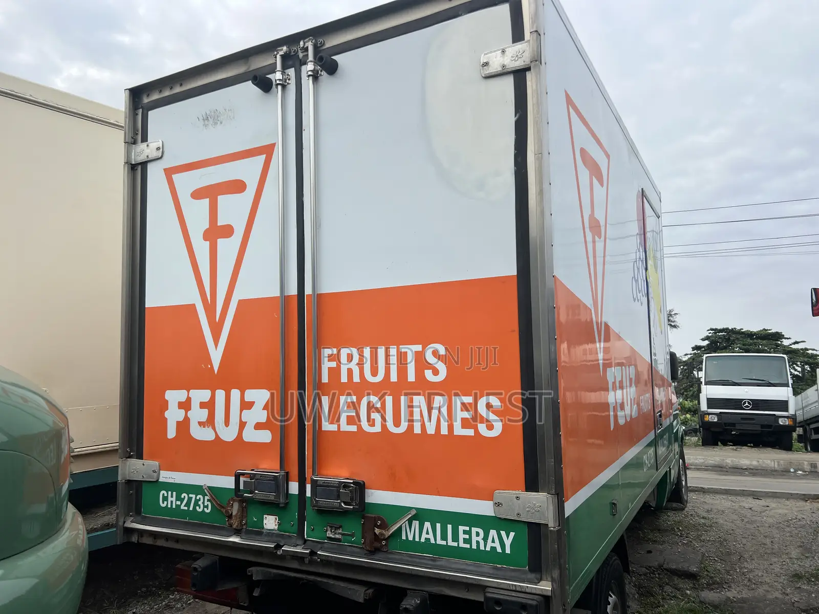 Mercedes Benz Refrigerator Mimi Truck