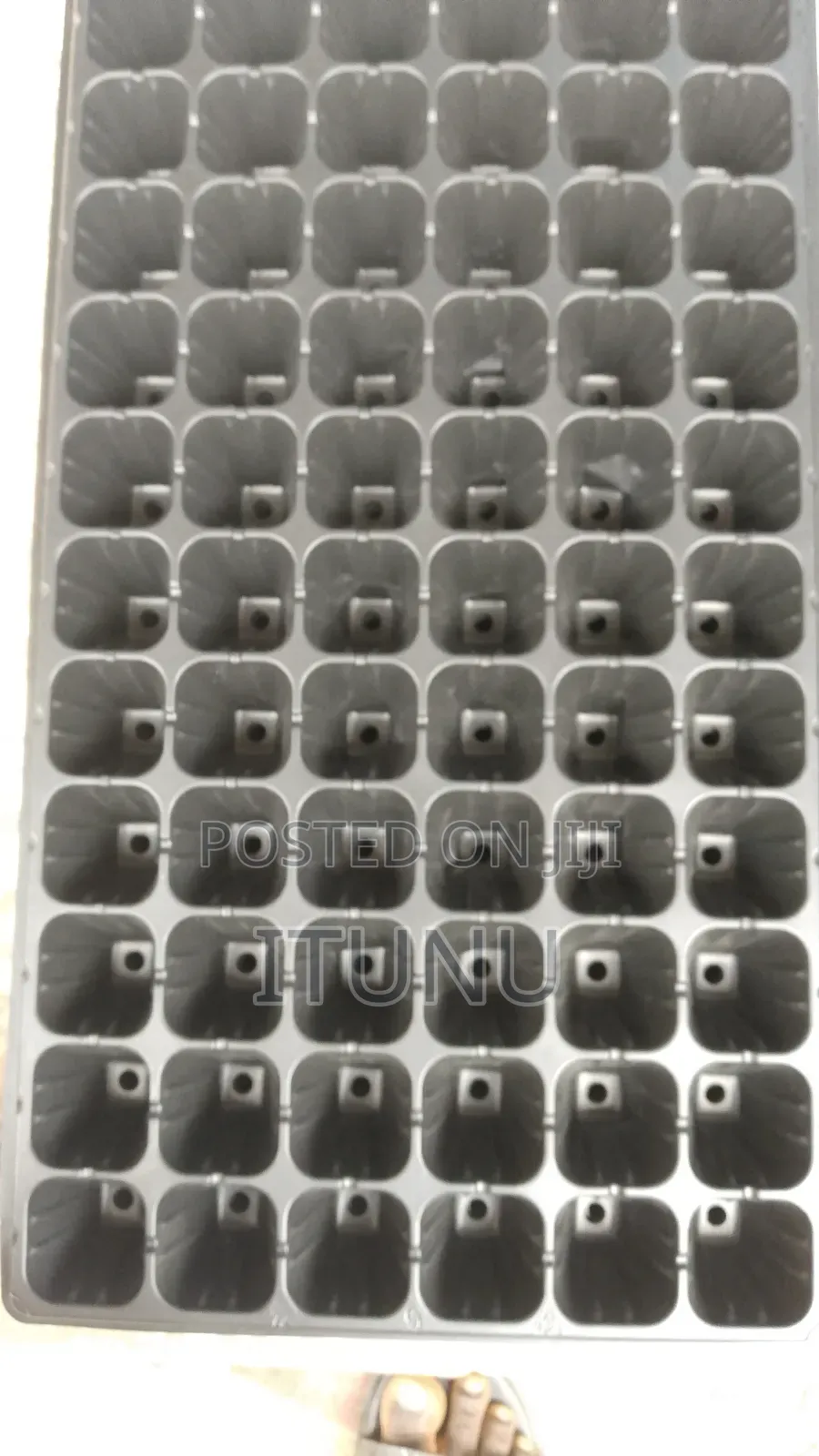 Seedlings Tray for Pre Planting 105,128,72 and 200 Cells