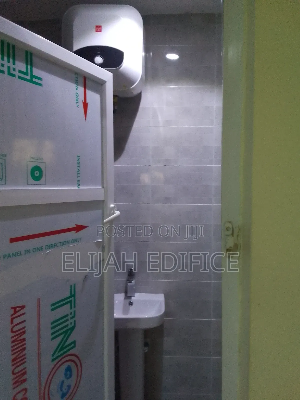 9bdrm Block of Flats in Parkview, Ijede / Ikorodu for sale