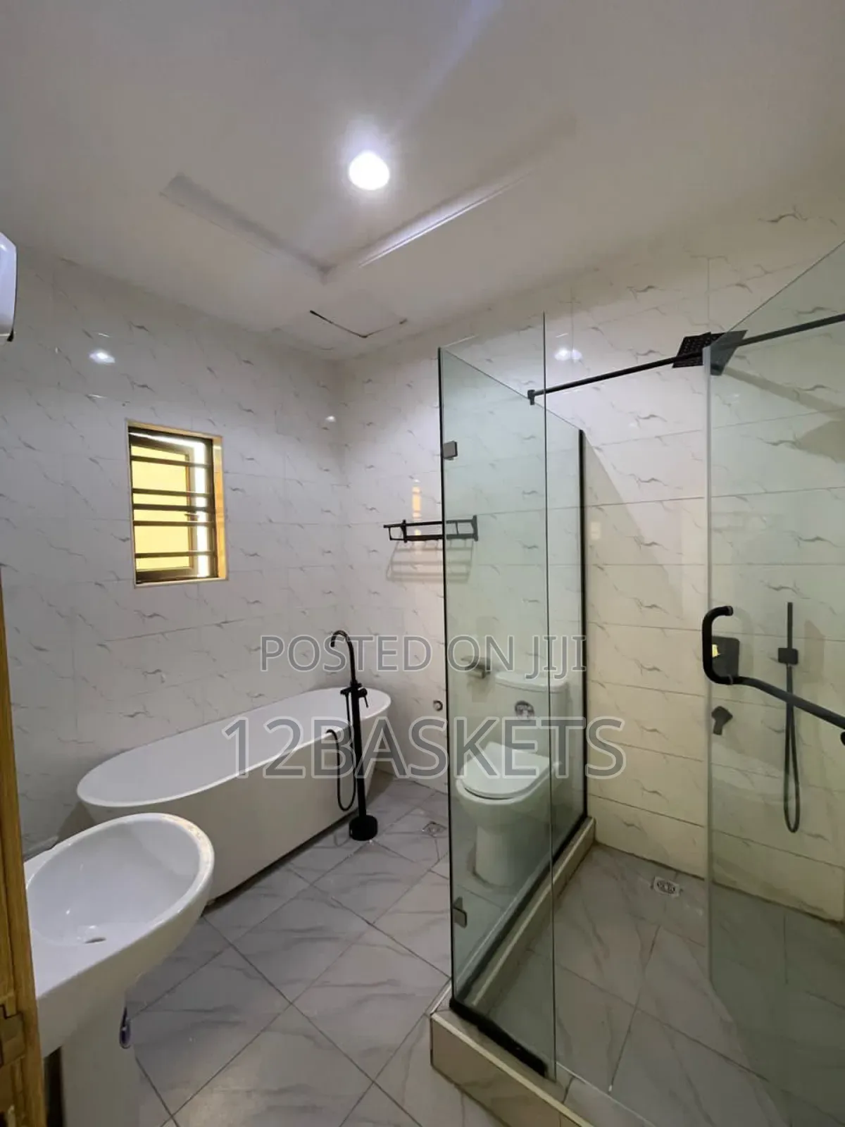 Furnished 4bdrm Duplex in Magodo Phase 1 for sale