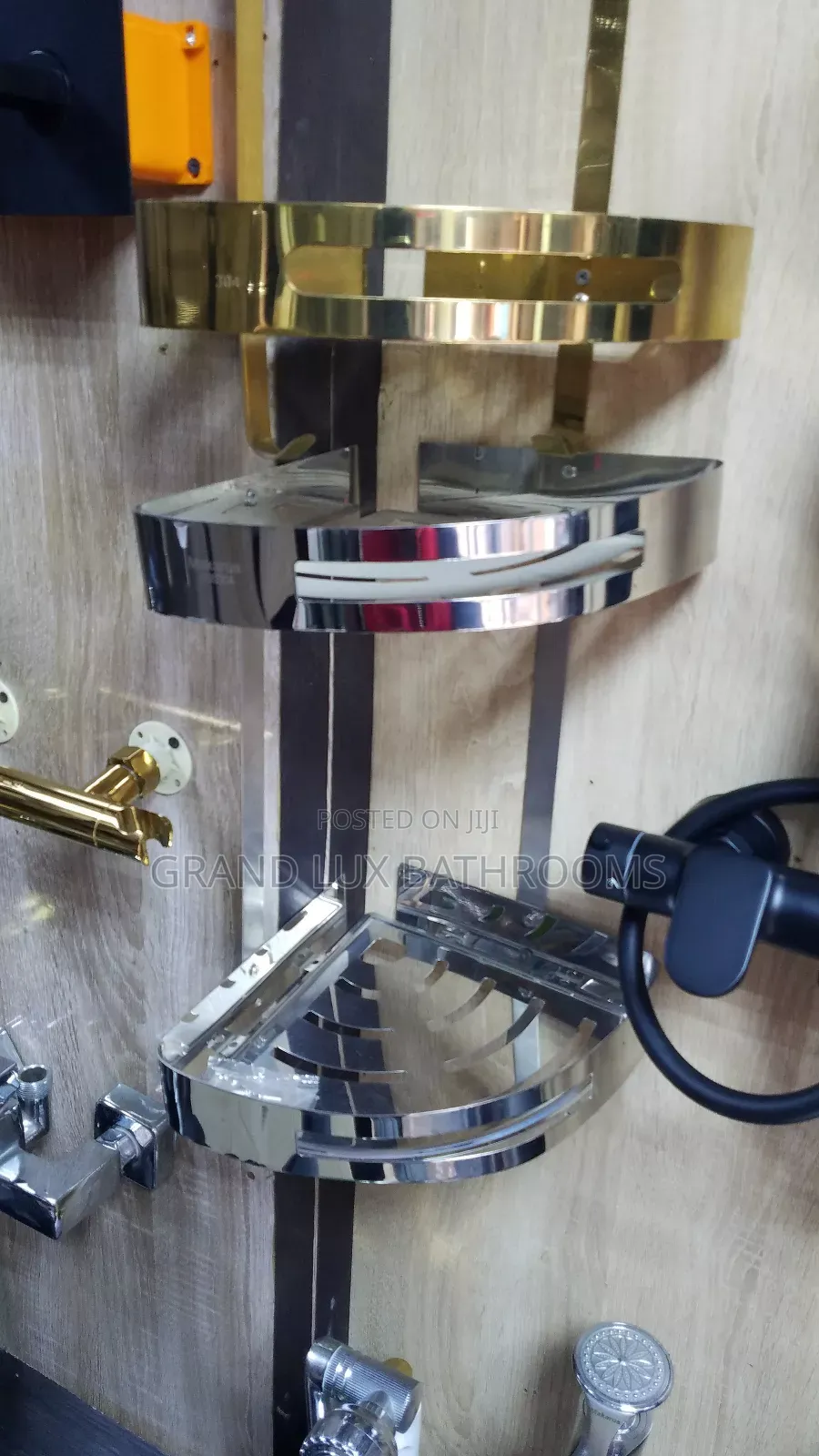 Double Shower Storage (Conner Shelve)