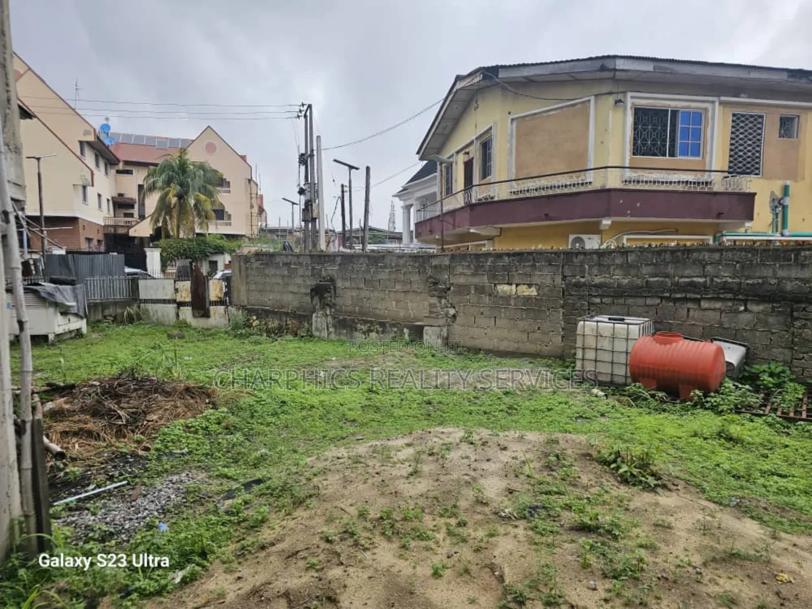 Uncompleted Structure on 534.285sqm in Surulere