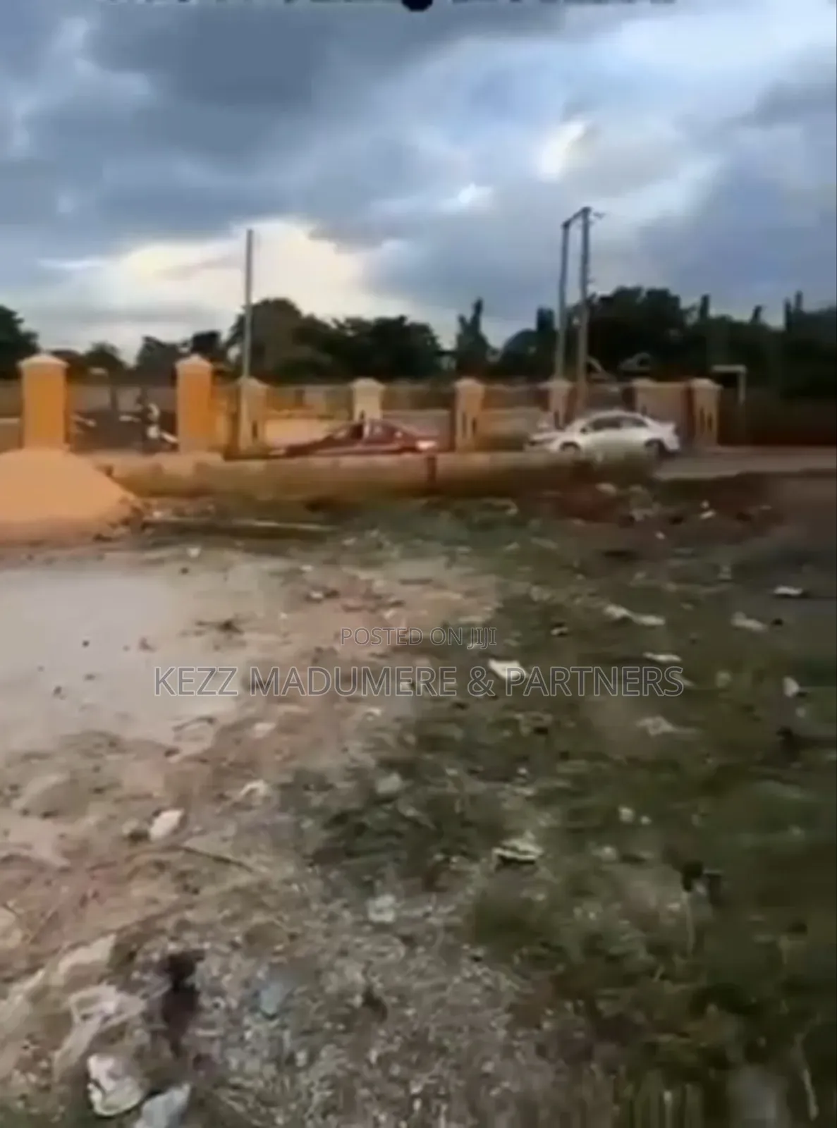 For Sale : 800 Sqmts Land At Wtc Estate Enugu.