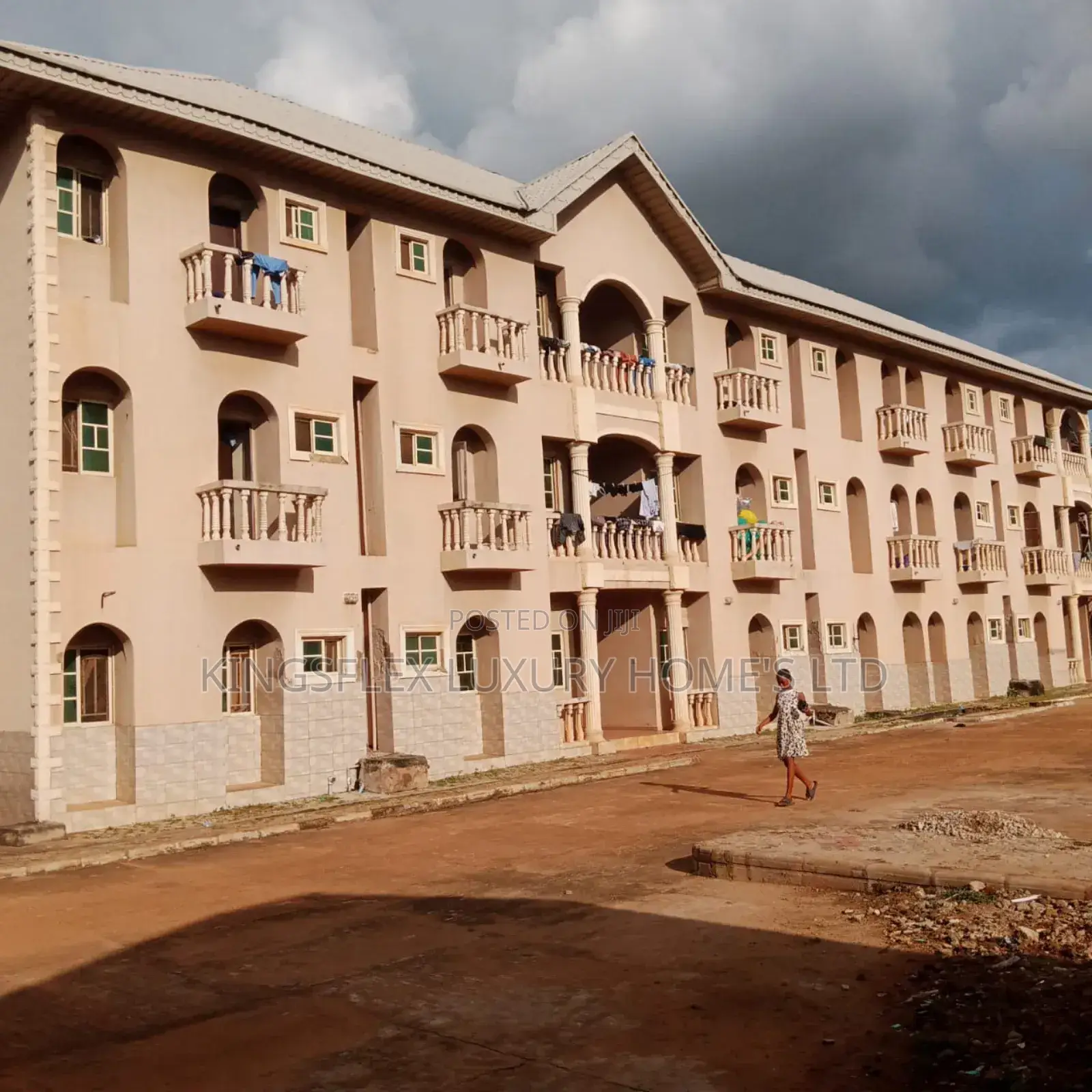 2bdrm Block of Flats in Makurdi for sale