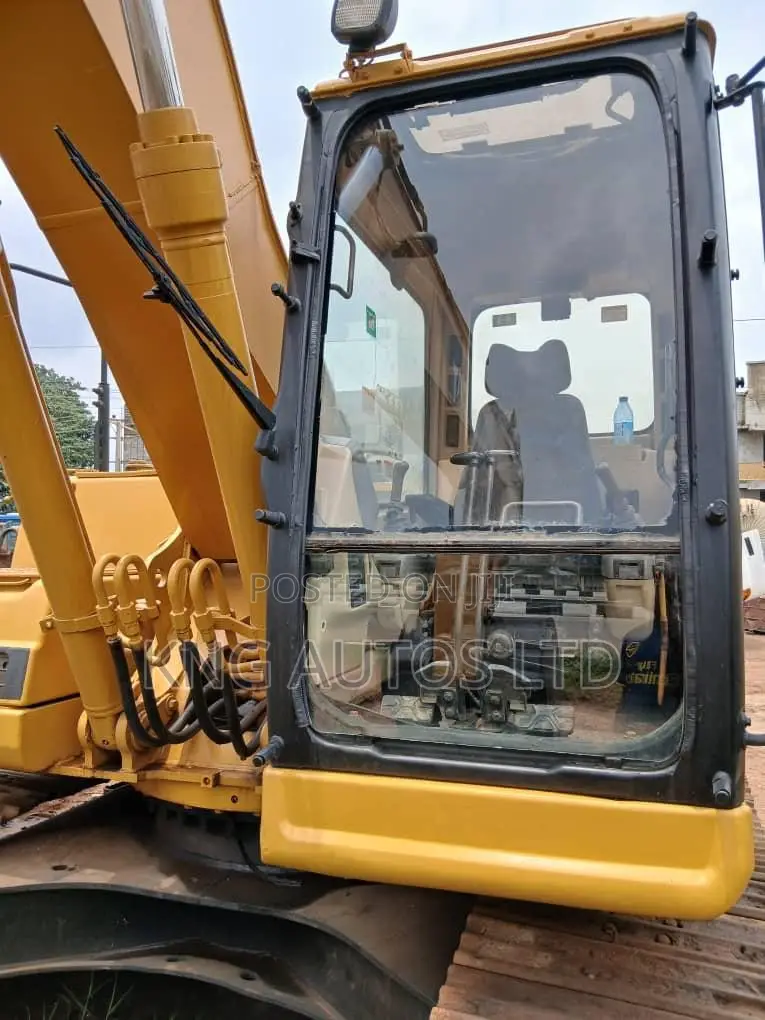 320bl Caterpillar Excavator