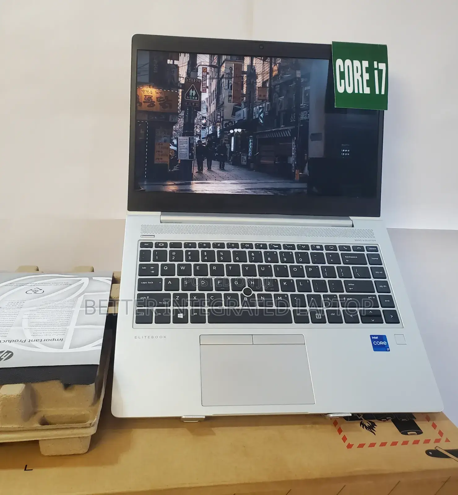 New Laptop HP EliteBook 8560P 12GB Intel Core i7 SSD 1T
