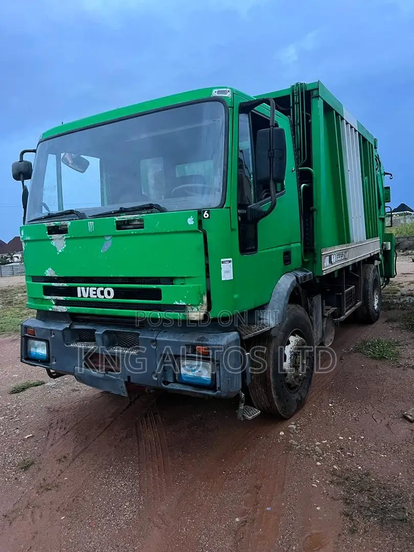 Iveco Dustbin Truck