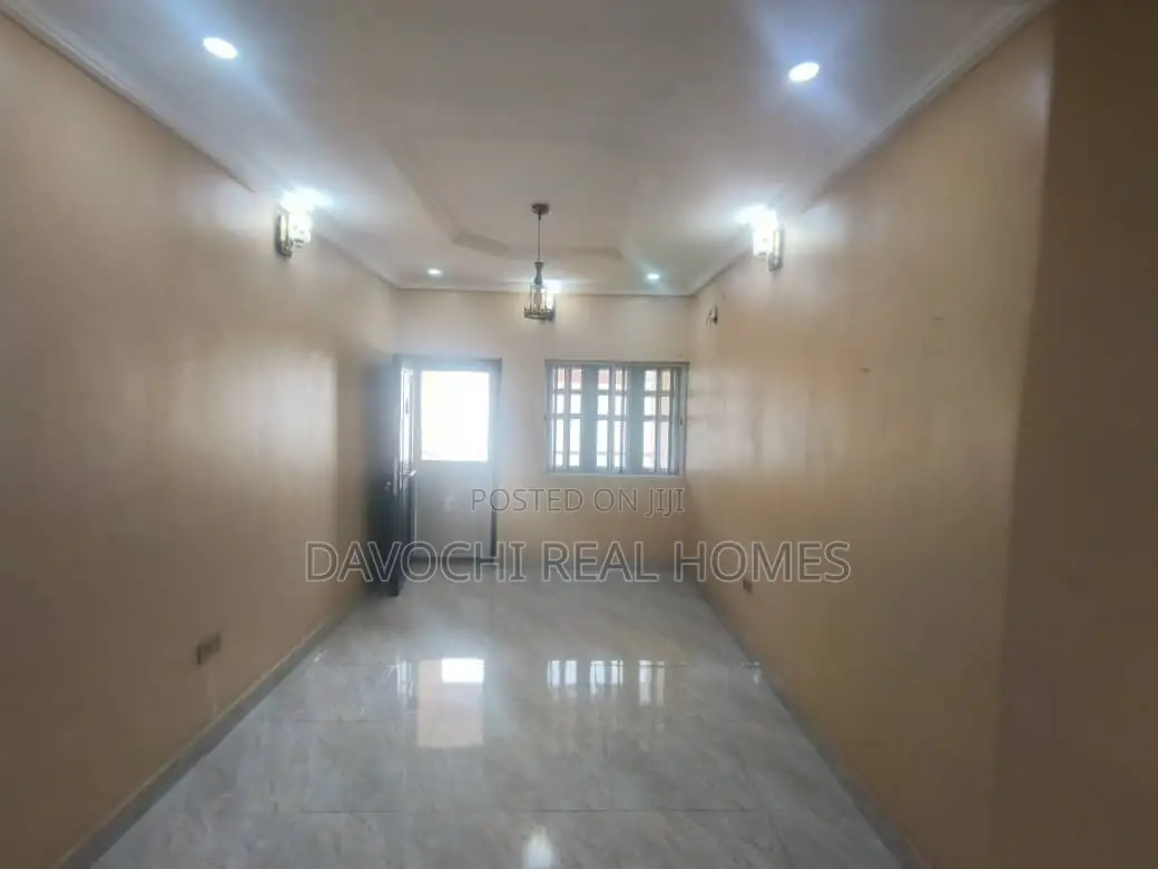 3bdrm Apartment in Silverland Estate,, Sangotedo for rent