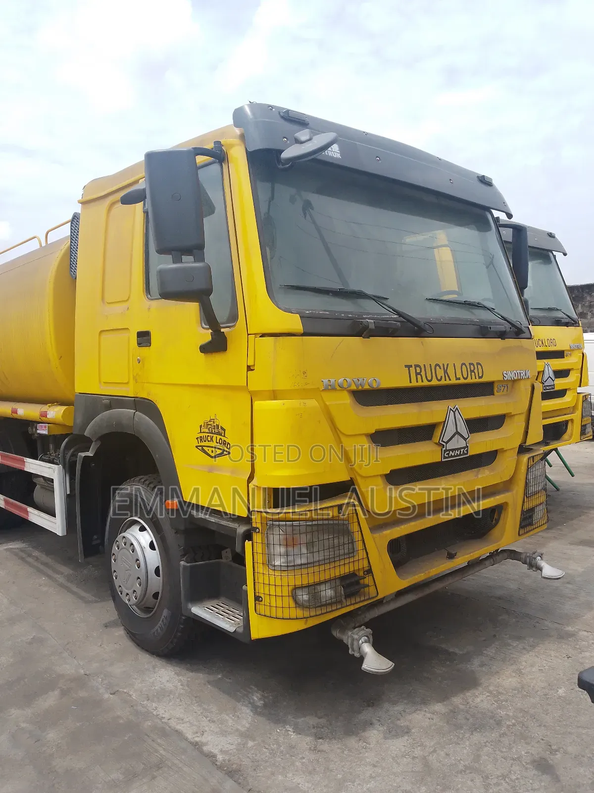 Foreign Used Howo Water Tanker Trucks Available for Sale