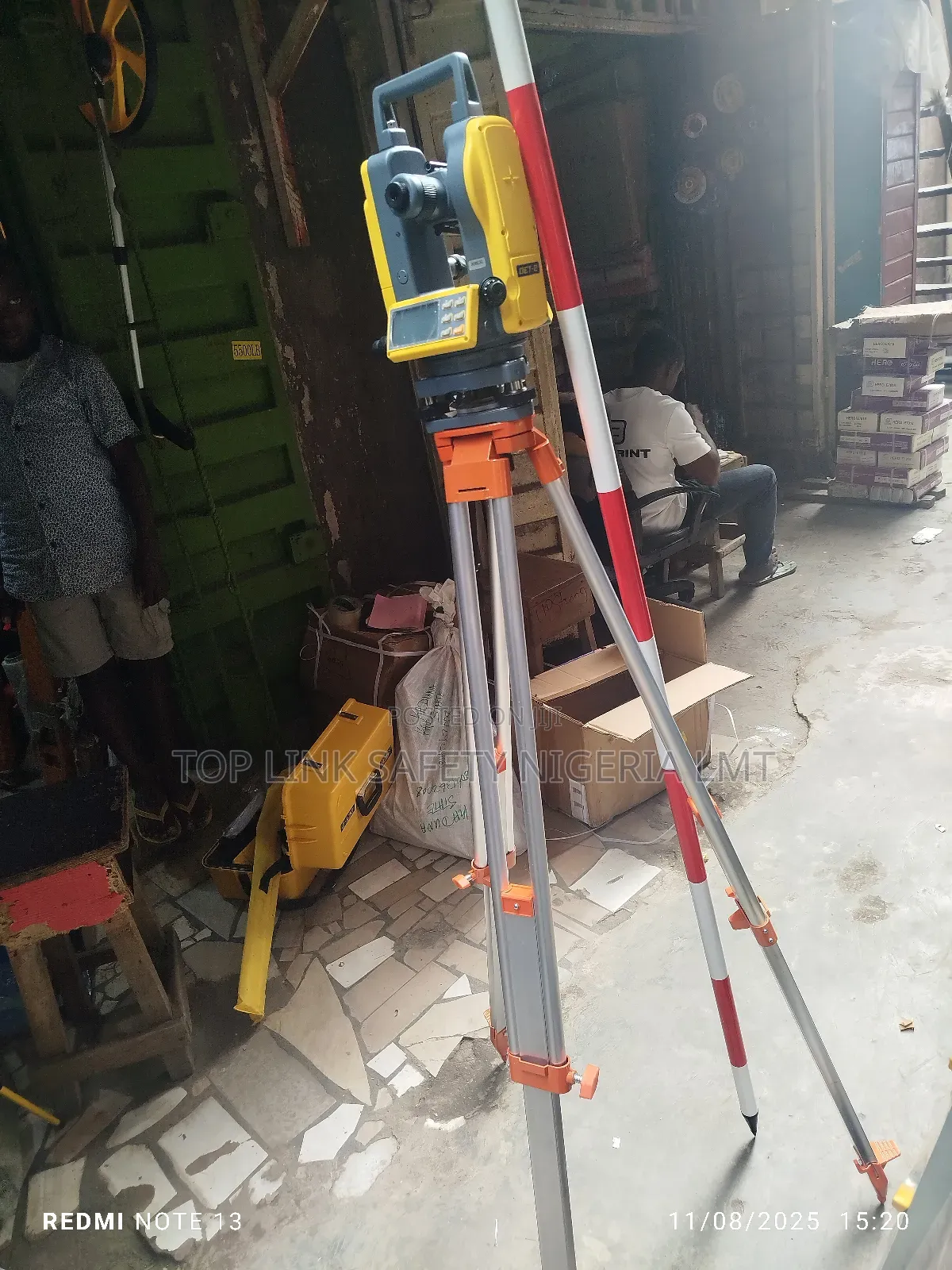 Digital Level Instrument