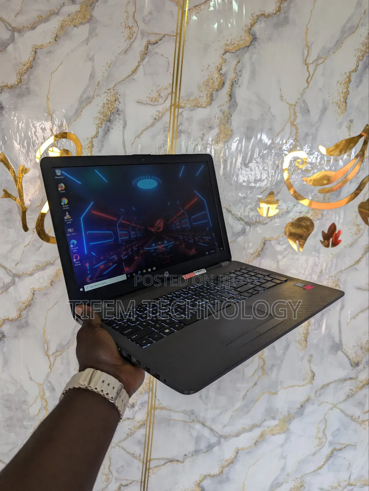 Laptop HP 250 G6 8GB Intel Core I5 HDD+SSD 500GB