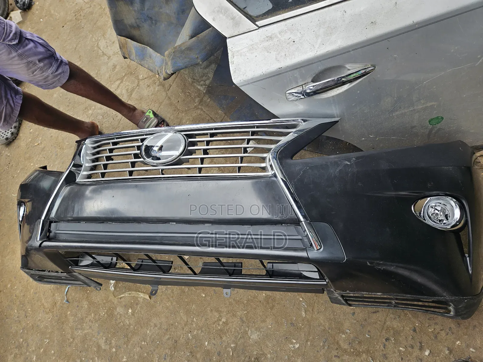 Front Bumper Rx350 013