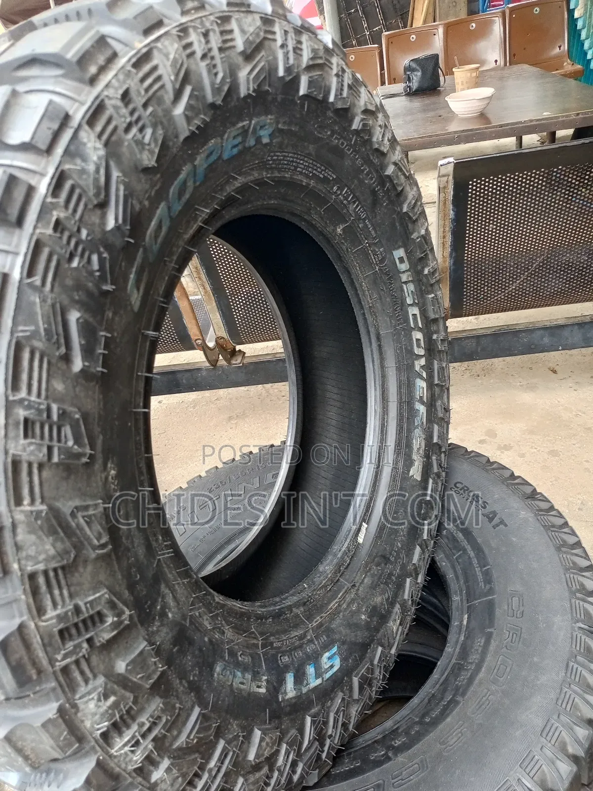 285/70/17 Copper Tire Original