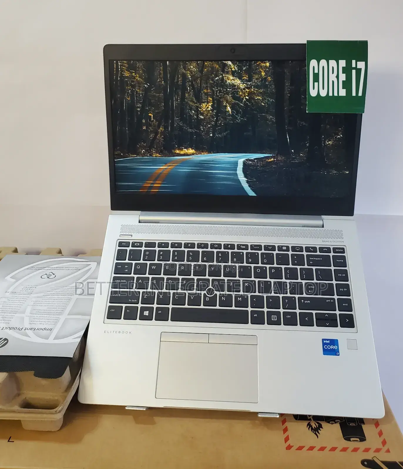 New Laptop HP EliteBook 8560W 8GB Intel Core i7 SSD 512GB