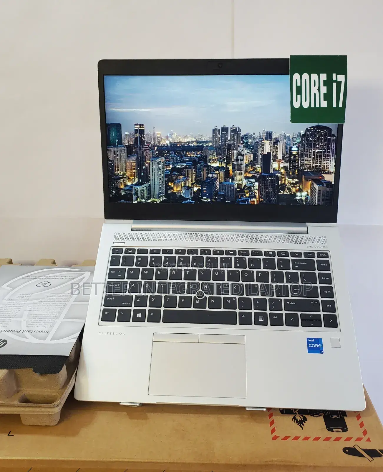 New Laptop HP EliteBook 8560W 8GB Intel Core i7 SSD 512GB