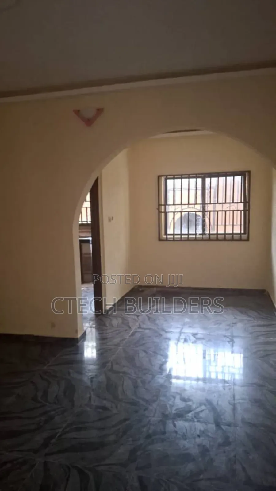 3bdrm Block of Flats in Benin City for rent