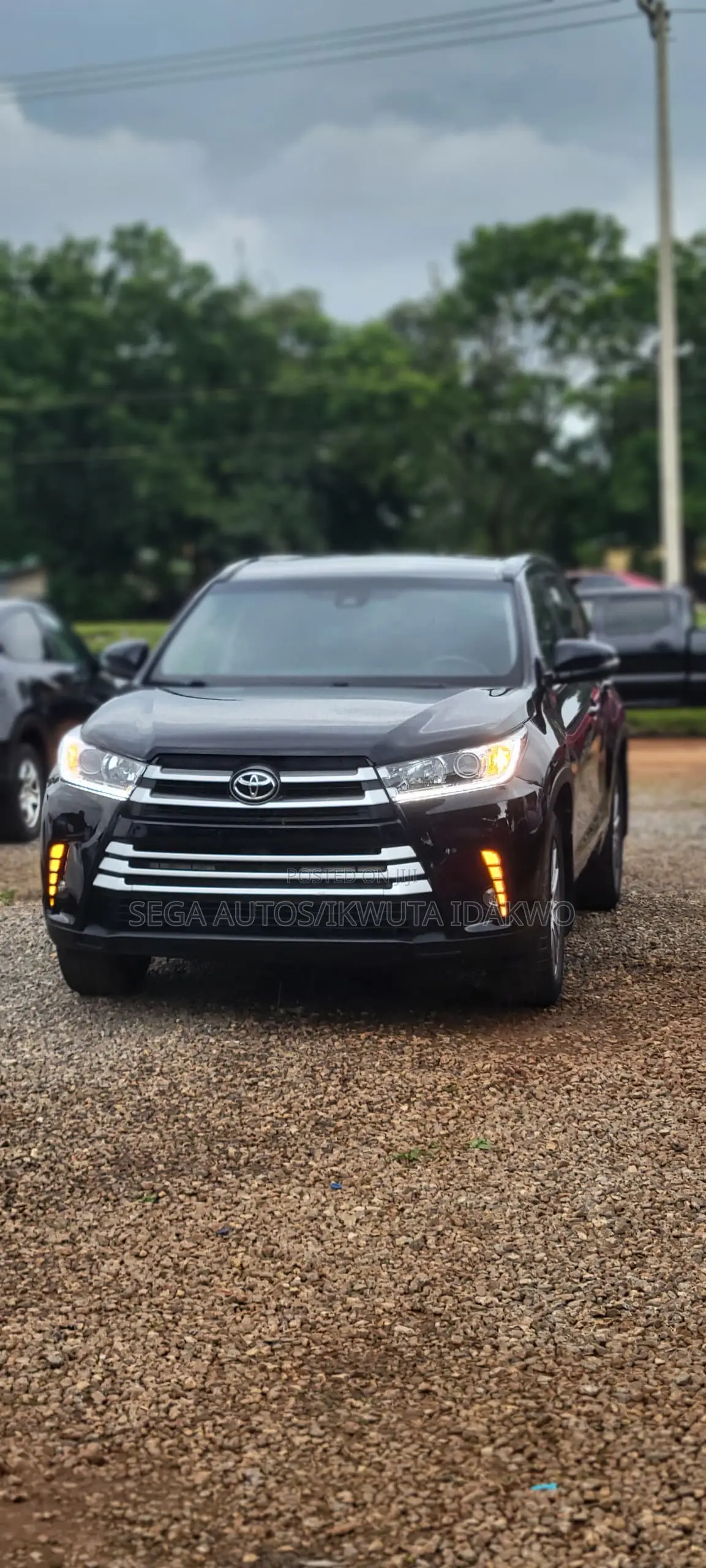 Toyota Highlander SE 4x4 V6 (3.5L 6cyl 8A) 2017 Black