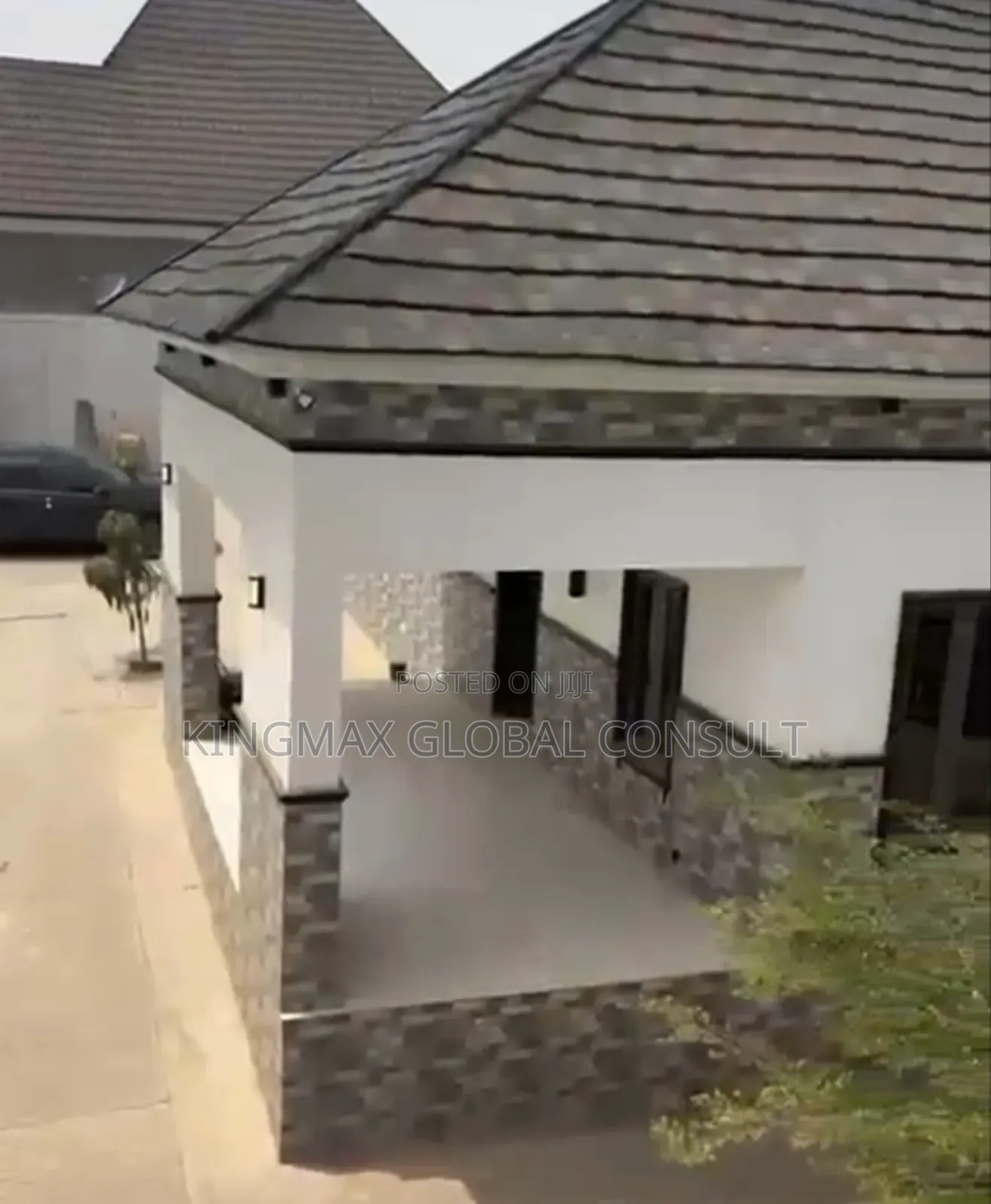 3bdrm Bungalow in Galadimawa for sale