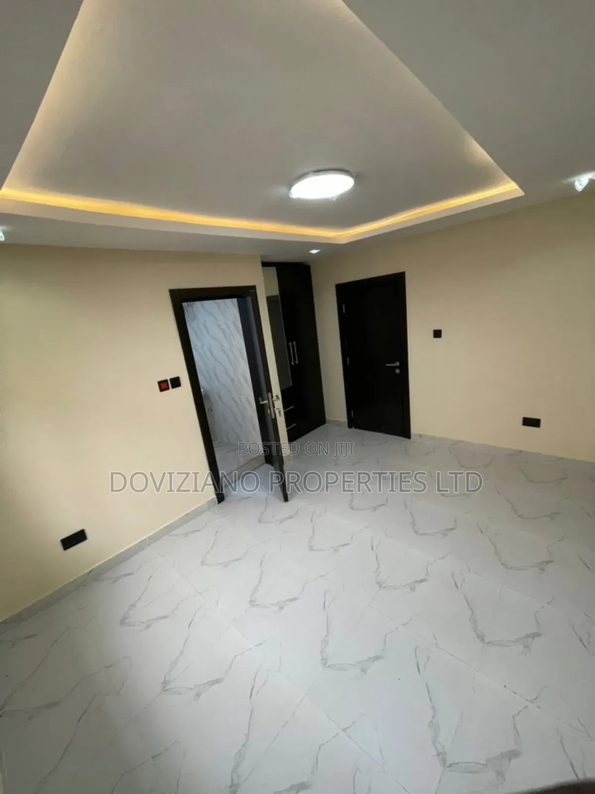 3bdrm Apartment in Ikeja GRA for rent