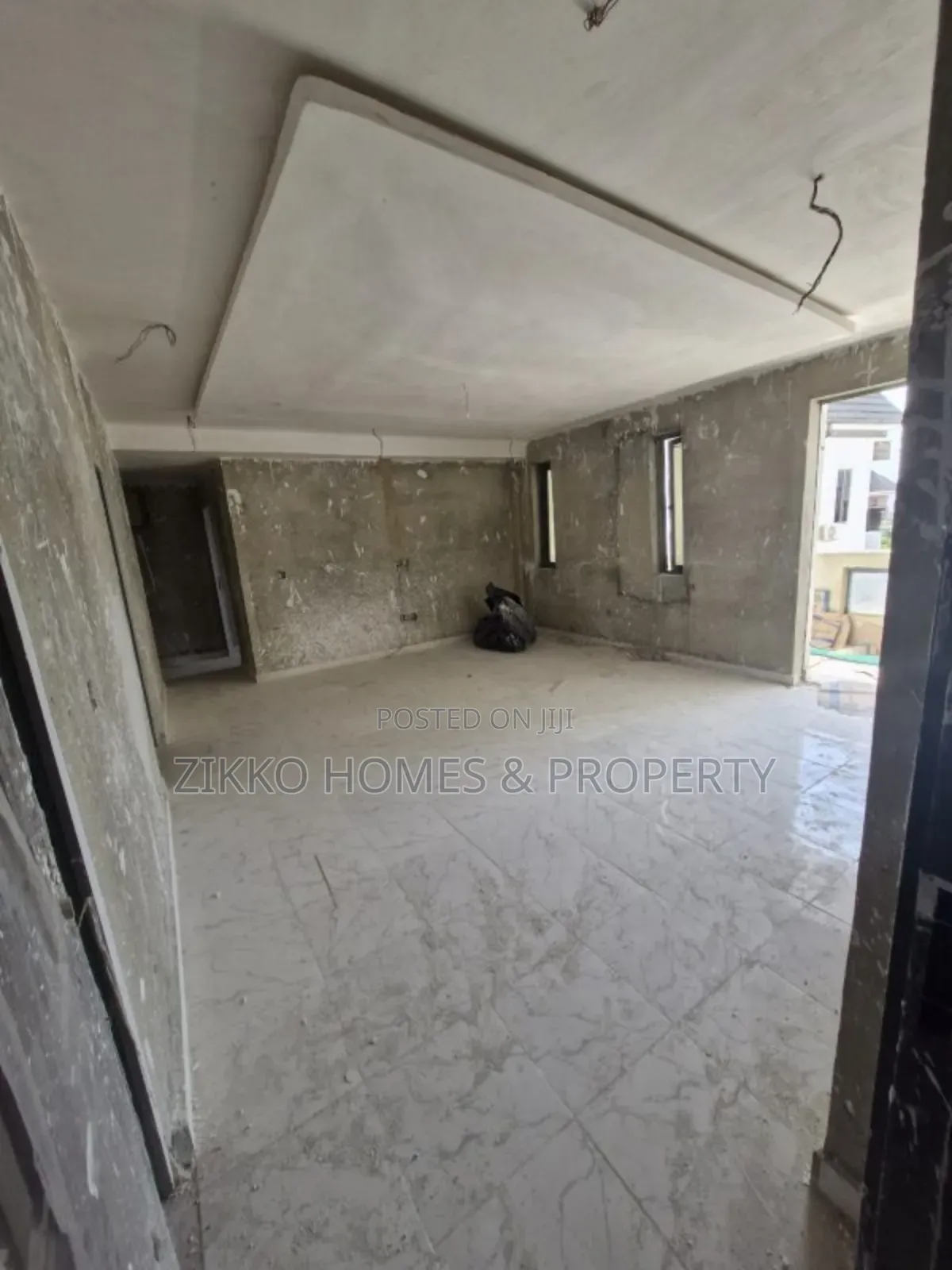 3bdrm Apartment in Chevron Drive for sale