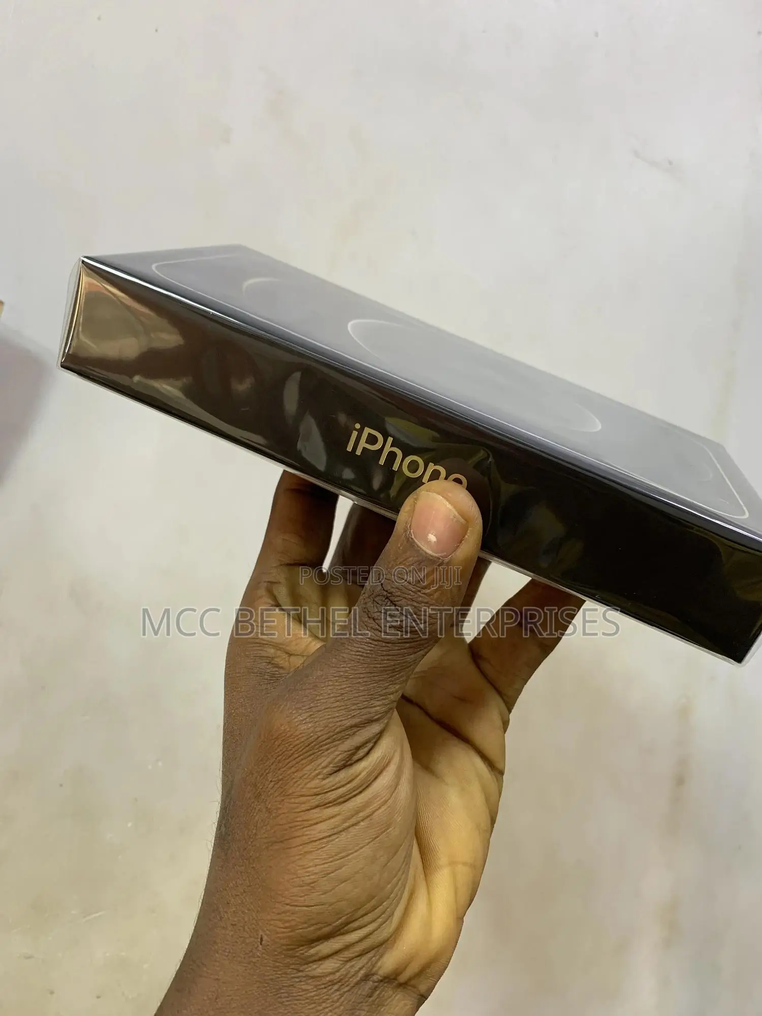 New Apple iPhone 12 Pro Max 256 GB Gold
