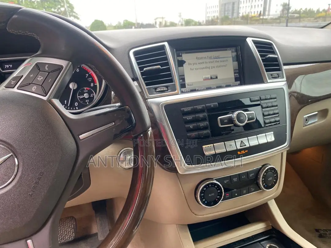 Mercedes-Benz M Class ML350 4MATIC 4dr SUV AWD (3.5L 6cyl 7A) 2015