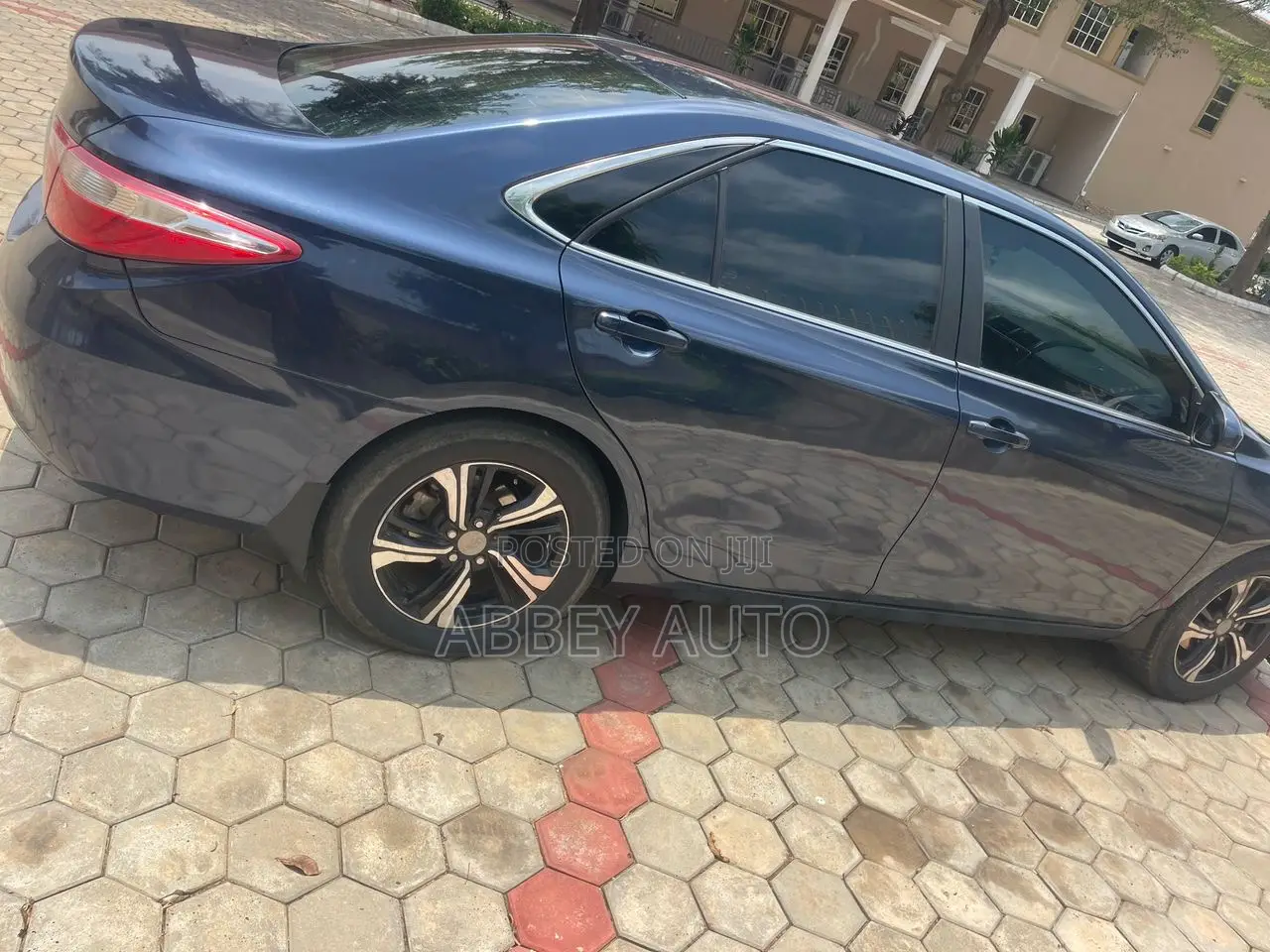 Toyota Camry SE 4dr Sedan (2.5L 4cyl 6A) 2016 Blue