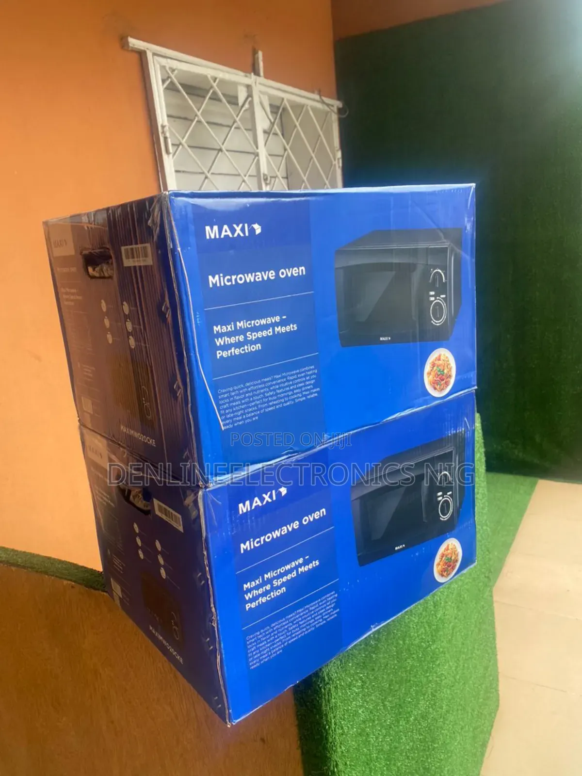 Maxi 20 Liters Microwave Black ,Manual ,Power Levels