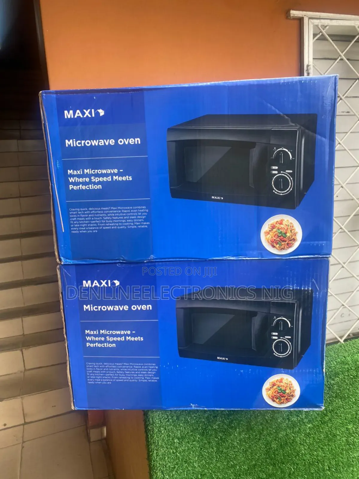 Maxi 20 Liters Microwave Black ,Manual ,Power Levels