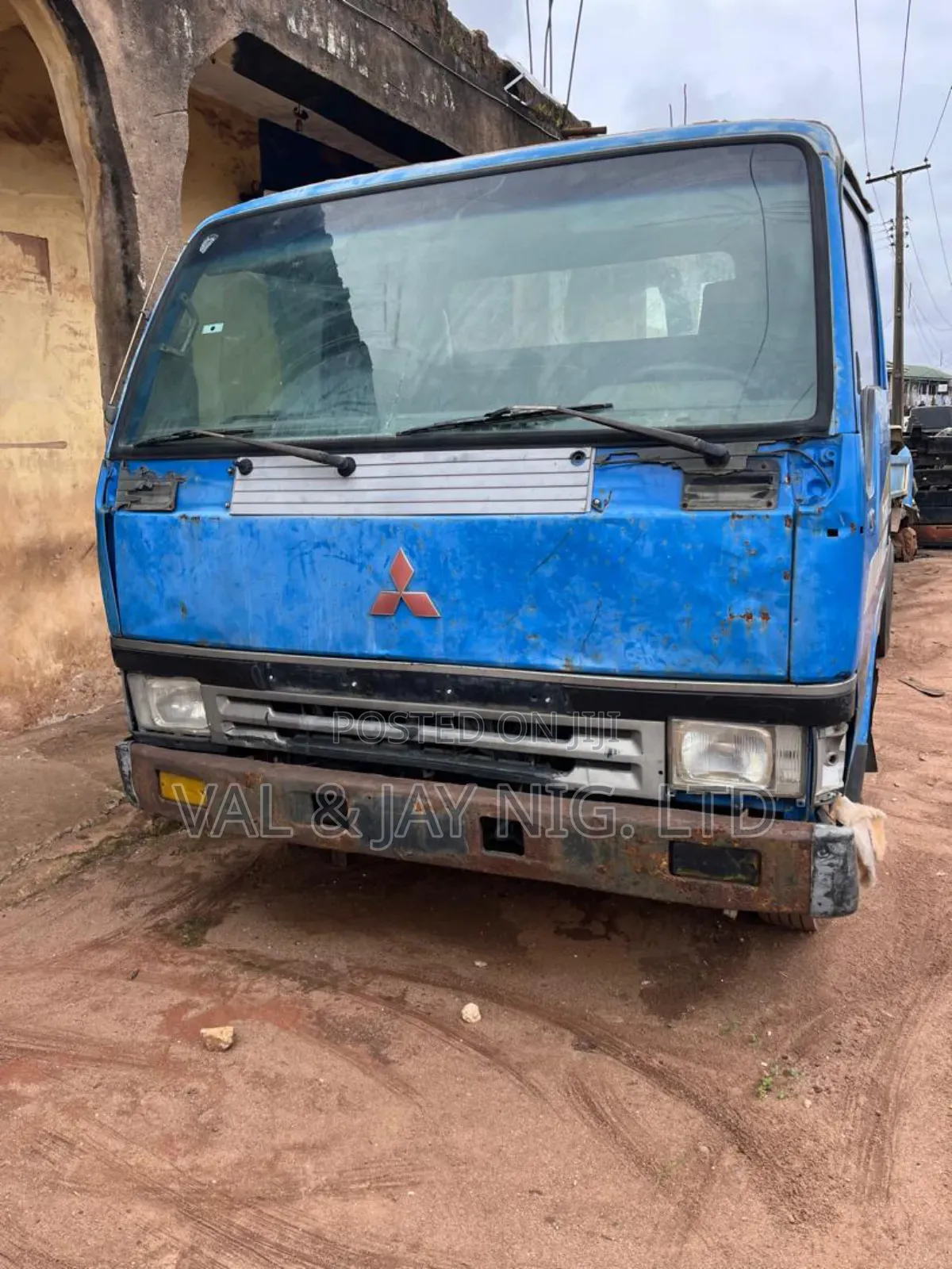 Mitsubishi Fuso - Foreign Use