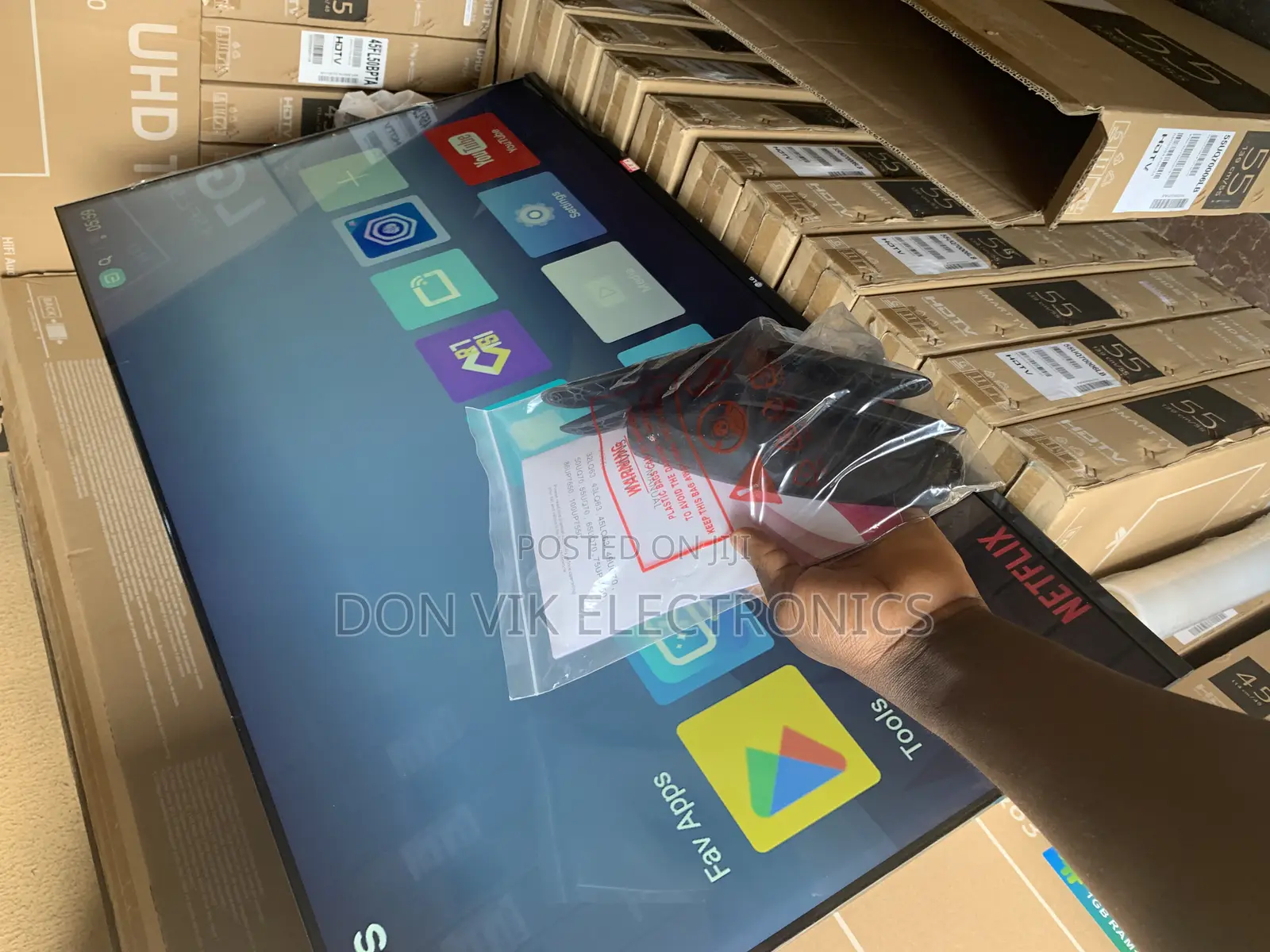 Frameless 55 Inches Full Smart Tv