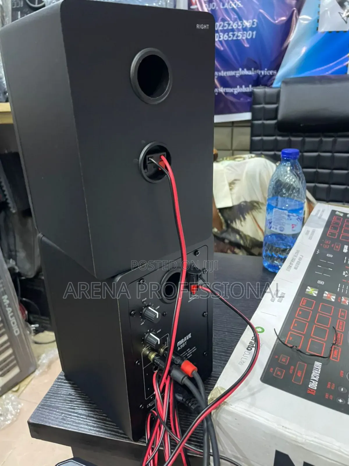 Mrave Studio Monitor
