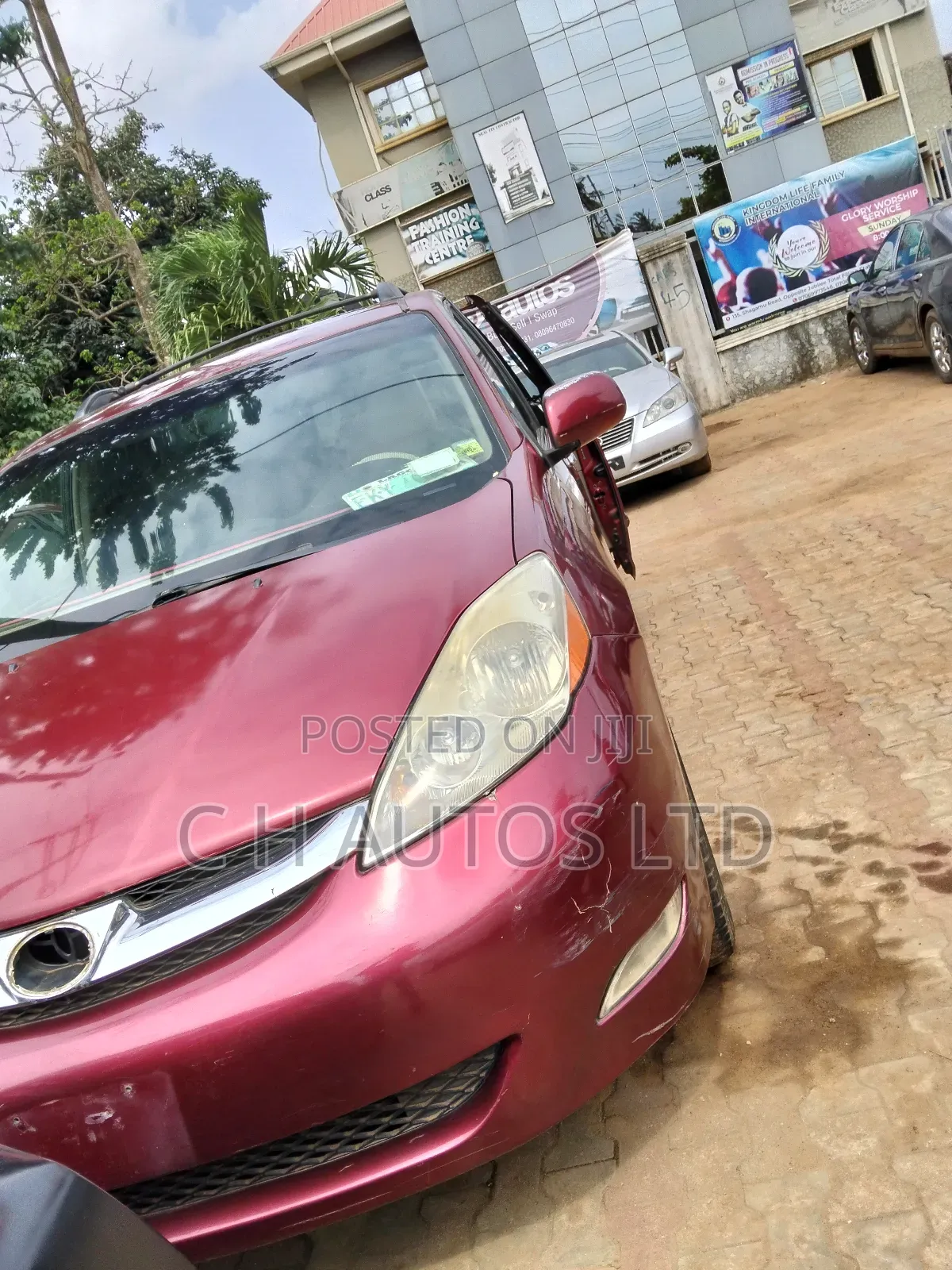Toyota Sienna XLE 2007 Red