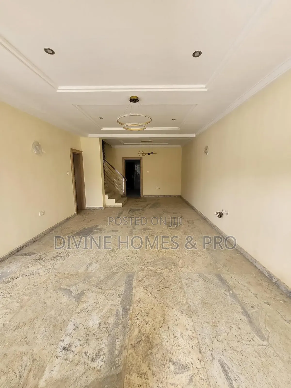 4bdrm Duplex in Guzape District for sale