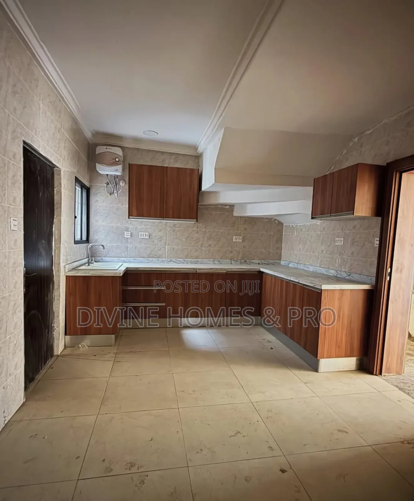 4bdrm Duplex in Guzape District for sale