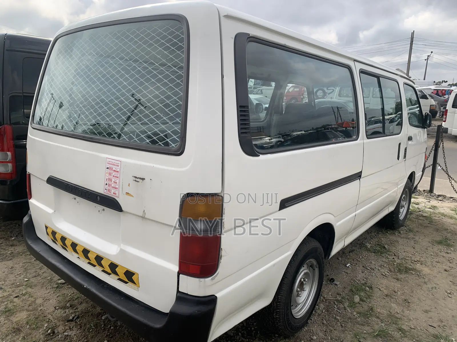 Toyota Grand HiAce 2005 White