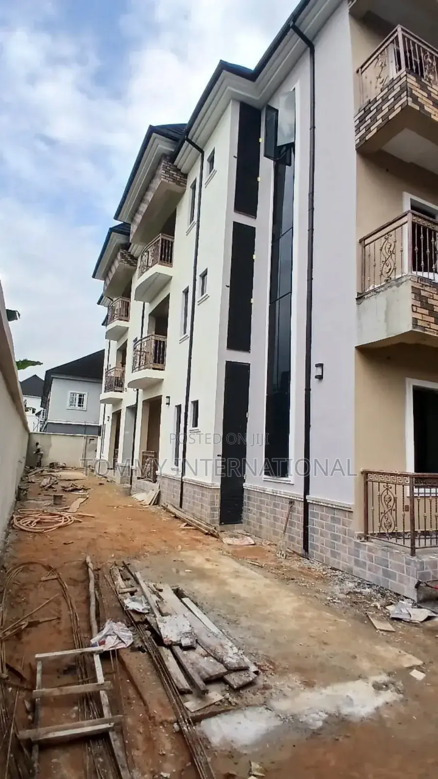 2bdrm Block of Flats in Shell Cooperative, Port-Harcourt for rent
