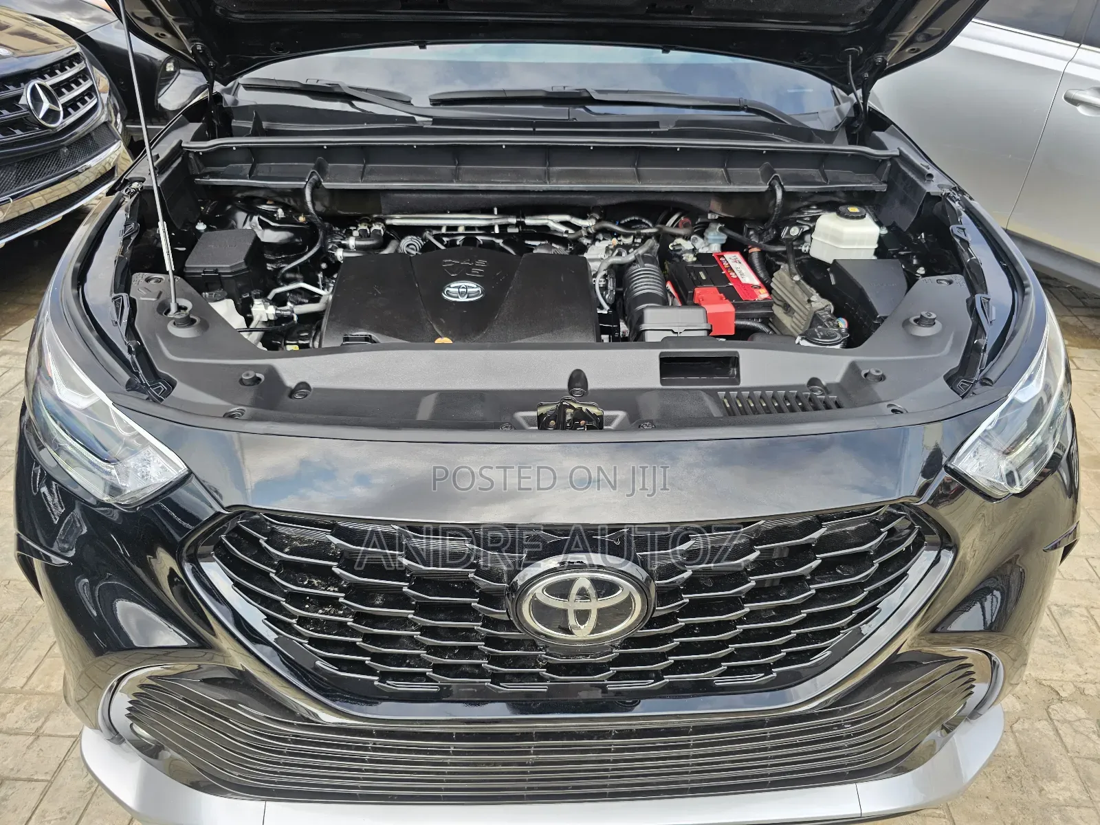 Toyota Highlander XSE 2021 Black