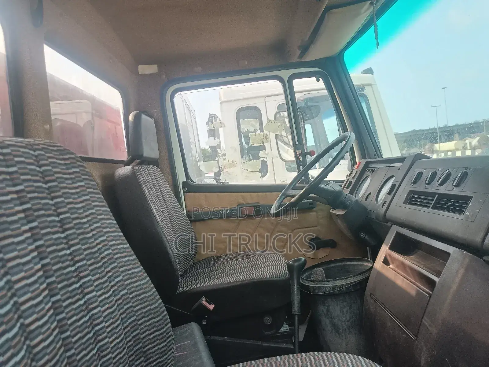 Mercedes 709 Pickup Truck With Big Axle