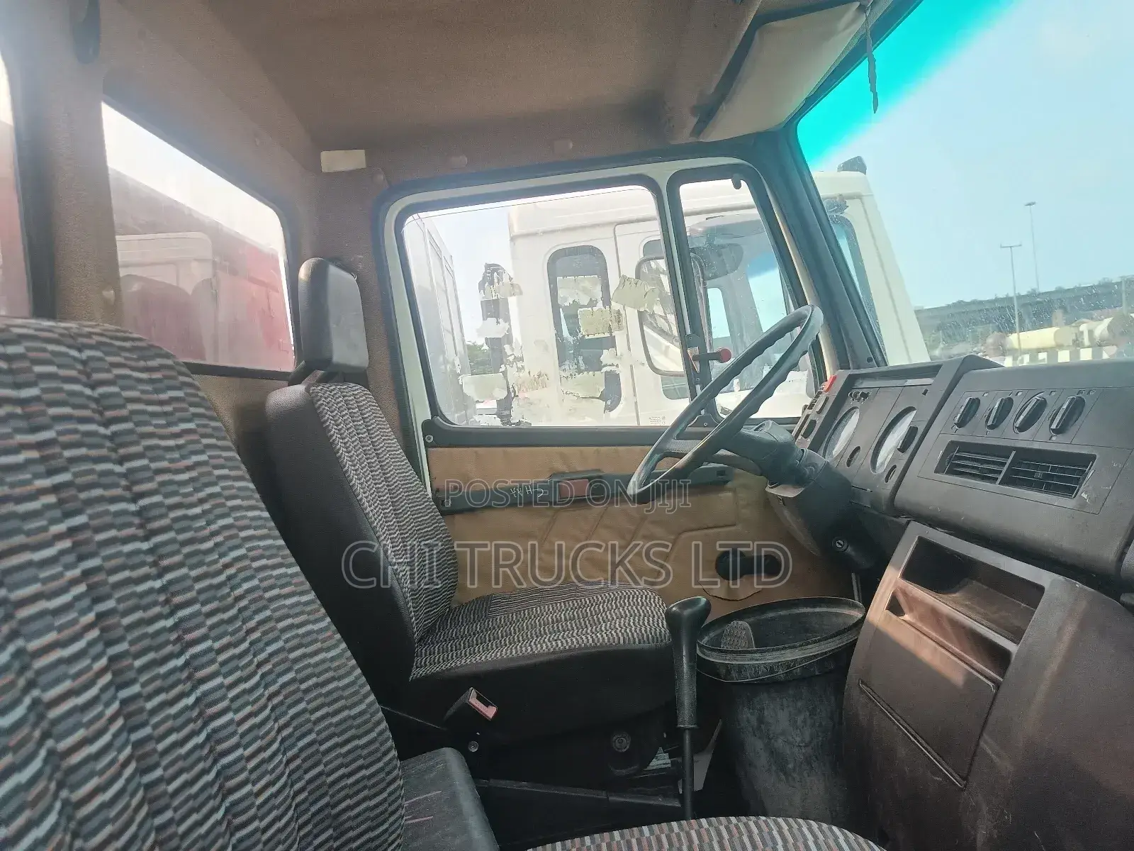Mercedes 709 Pickup Truck With Big Axle